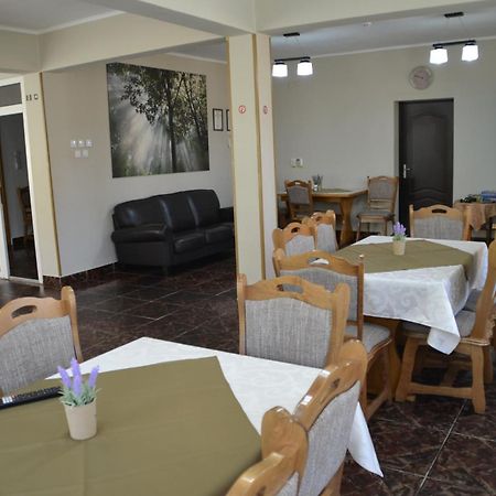 Pensiunea Casa Alba Moeciu De Sus Exterior foto