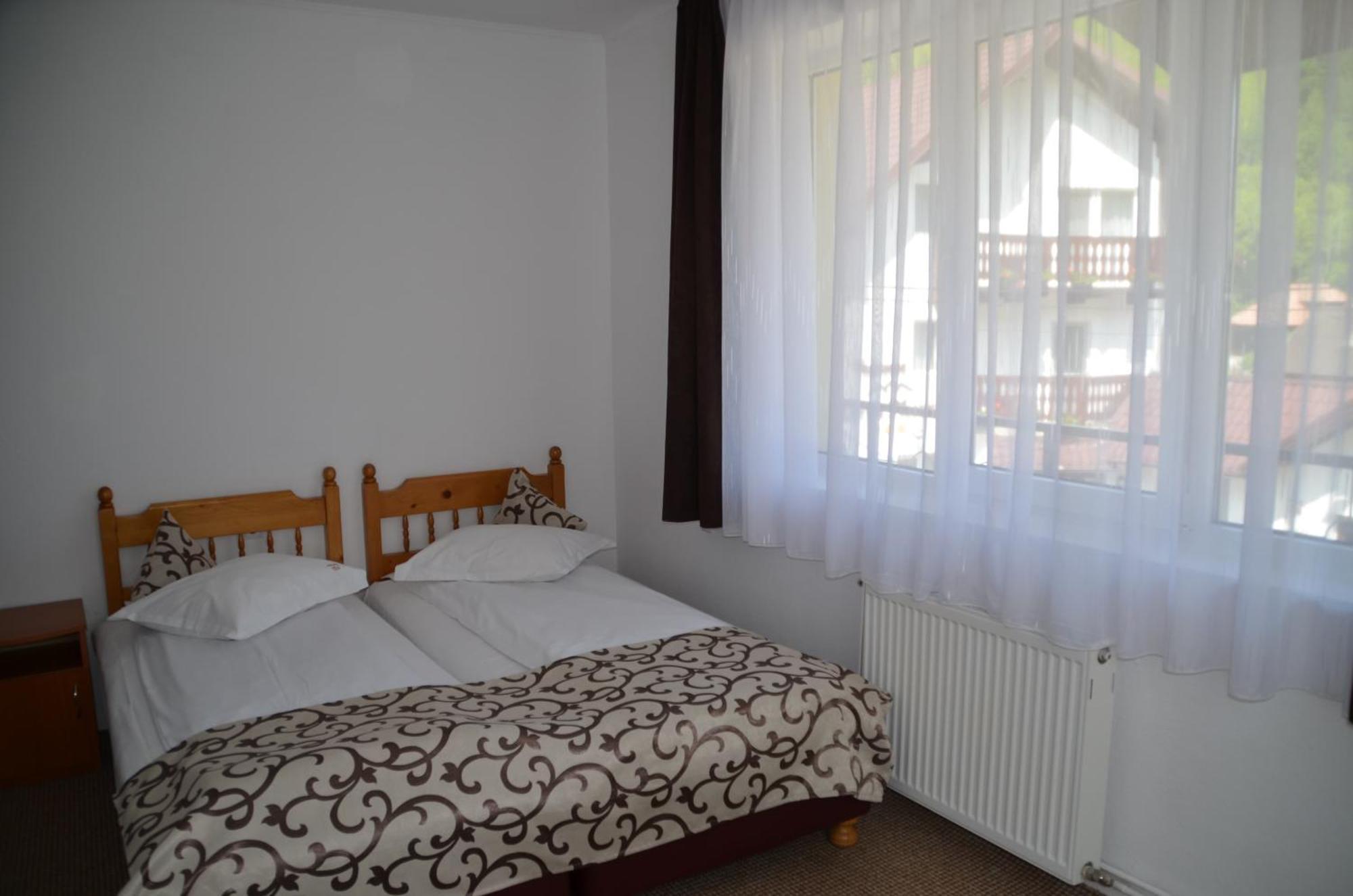 Pensiunea Casa Alba Moeciu De Sus Exterior foto